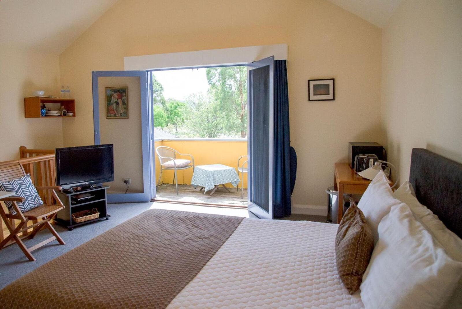 Hotel Tranquil Vale Vineyard à Luskintyre Extérieur photo